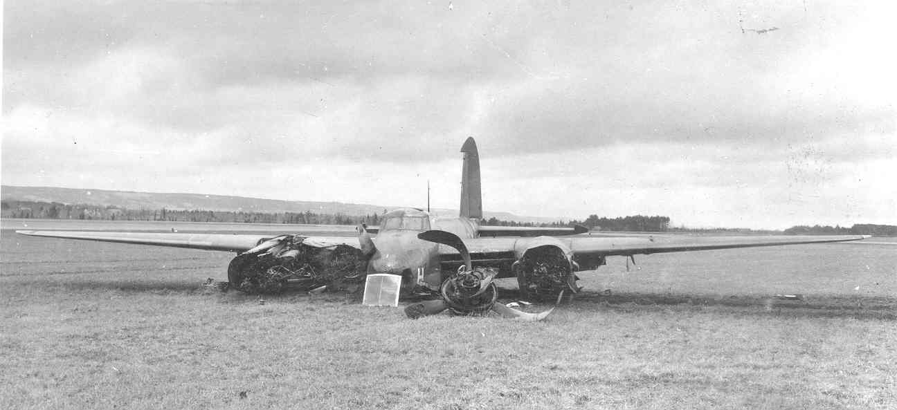 Jim crashes his mossie